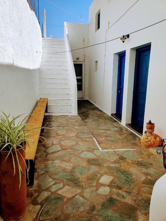 Blue Sky Aparts Livadia  Exterior foto