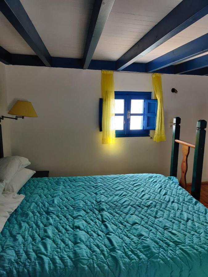 Blue Sky Aparts Livadia  Exterior foto
